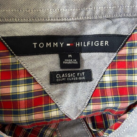Tommy Hilfiger red plaid 100% cotton button down shirt size M - Picture 5 of 5